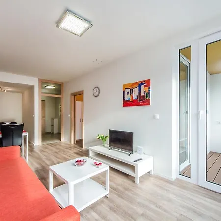 Appartement Welcome 5 *