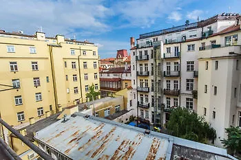 Welcome 5 * Prague