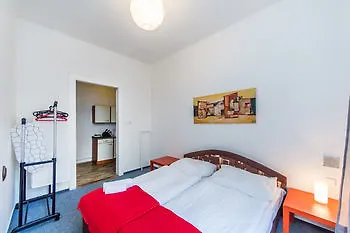 Welcome 5 * Prague