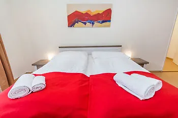 Welcome 5 * Prague