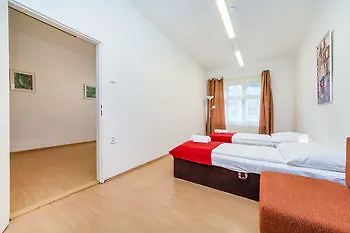 Appartement Welcome 5 *